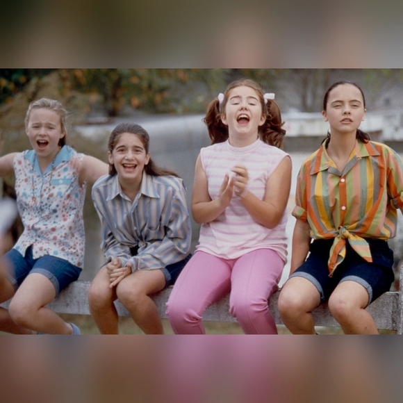 Live Show - Picture 1 of 1